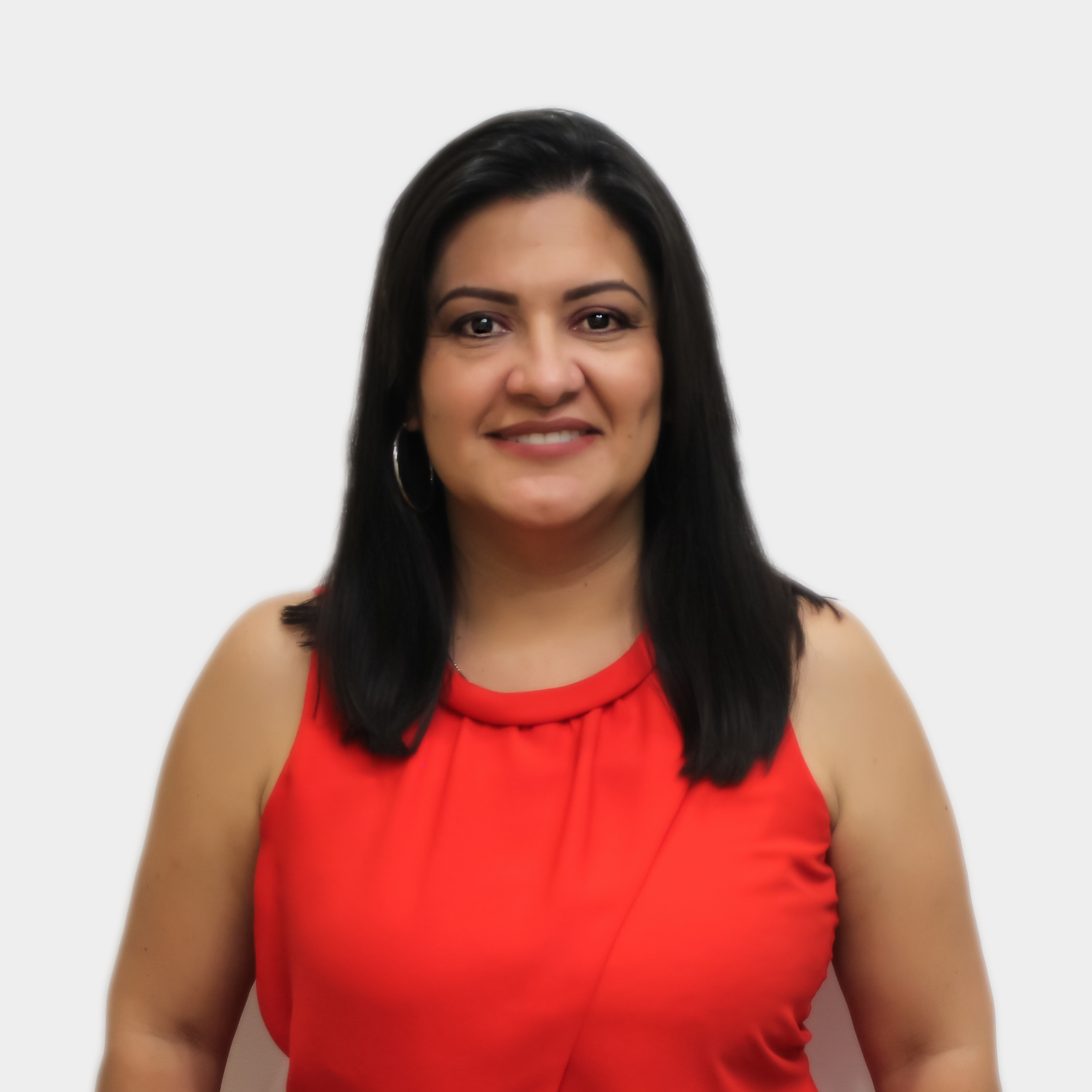 The professor of the School of Social Work, Ana María Loaiza Giraldo, is presented to the general public and the educational community. The photo was taken in close-up, with a white background, and the professor is positioned in the center.