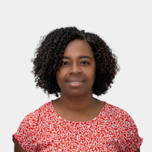 The photo was taken in the foreground, white background and Professor Mayra Eliana Valencia Zapata is located in the center.