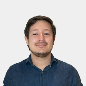Front photograph of Professor Daniel Calderón Aponte