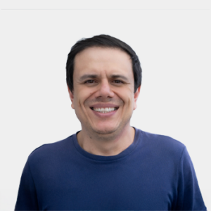Front photograph of Professor Fabio Lora Clavijo