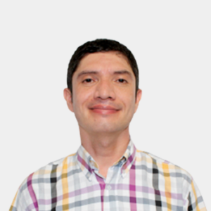 Front photograph of Professor Yeinzon Rodríguez García