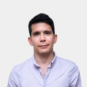 Front photograph of Professor Adrian Alzate Garcia