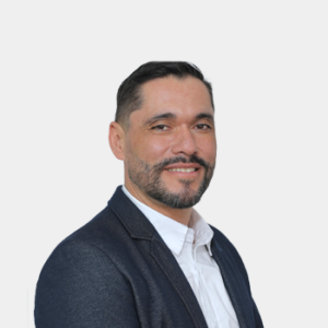 Front photograph of Professor Luis Javier Lopez