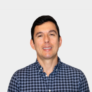 Front photograph of Professor Hugo Ernesto Martinez
