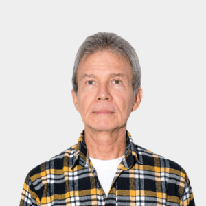 Fotografía frontal del profesor Jaime Guillermo Barrero