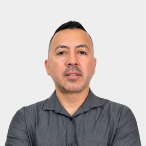 Front photograph of Professor Jhon Jairo Briceño